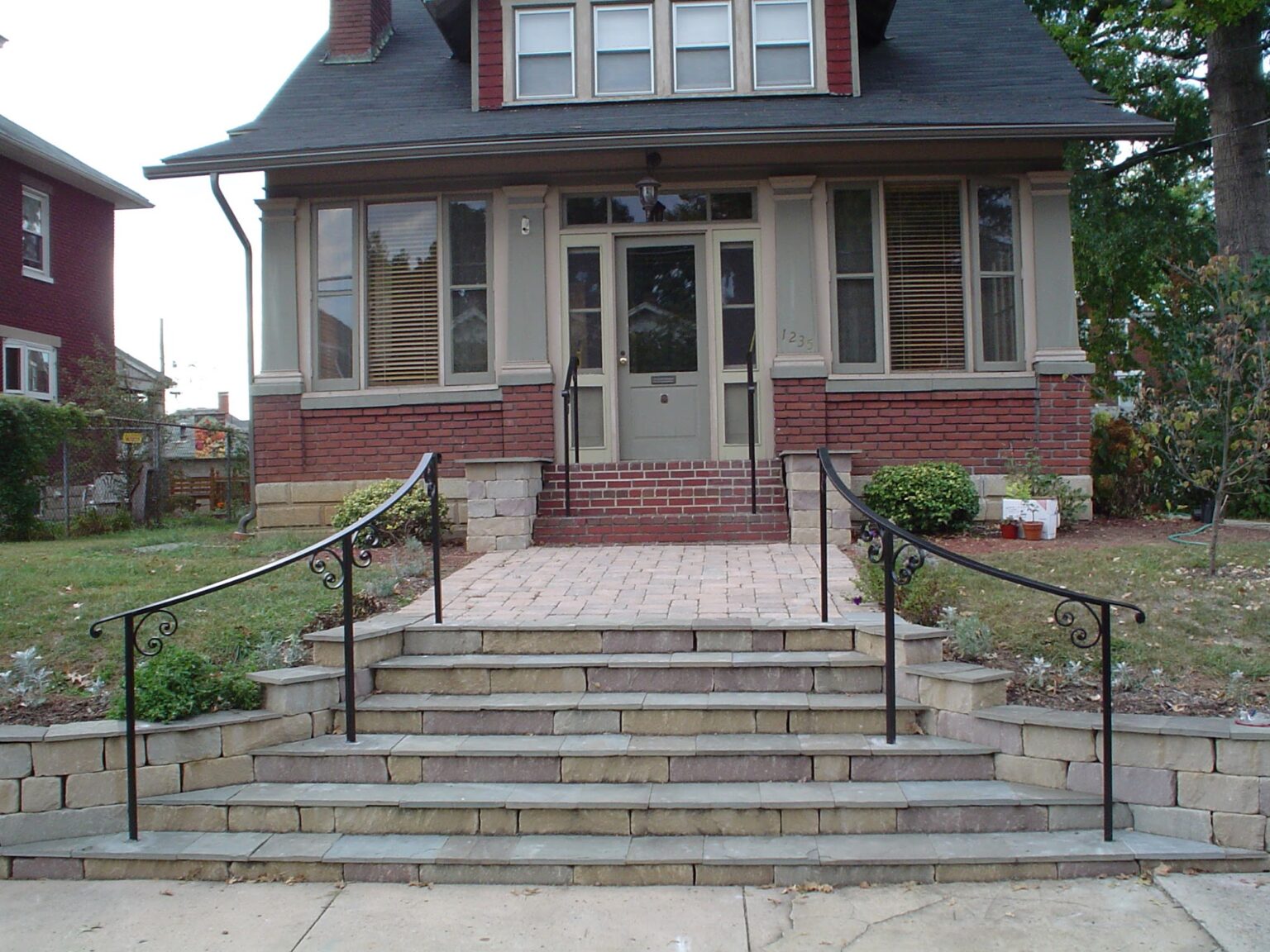 Curbless Railing Curved Railings Make All The Difference. – Antietam Iron Works